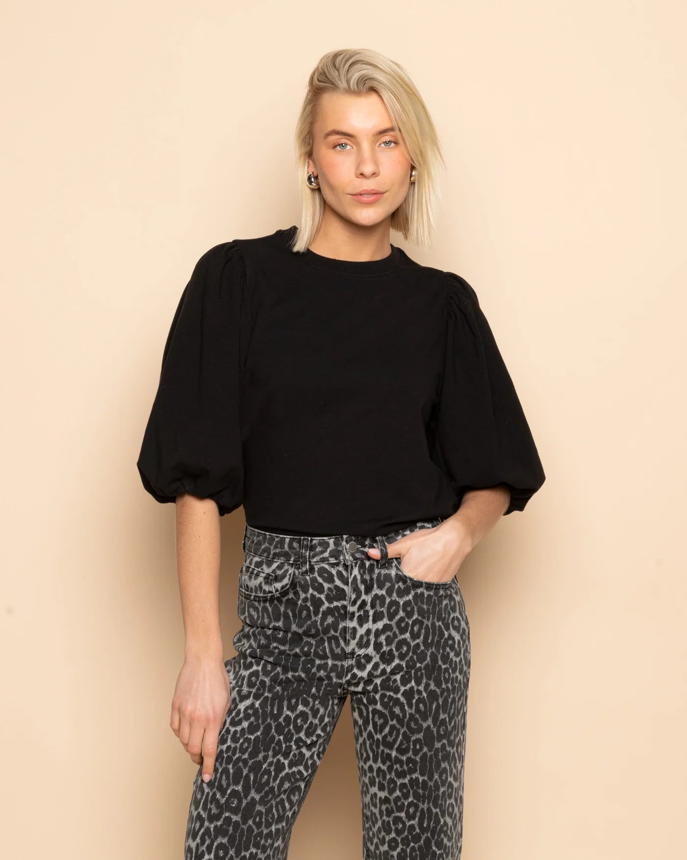 LEOPARD BOOTCUT JEANS