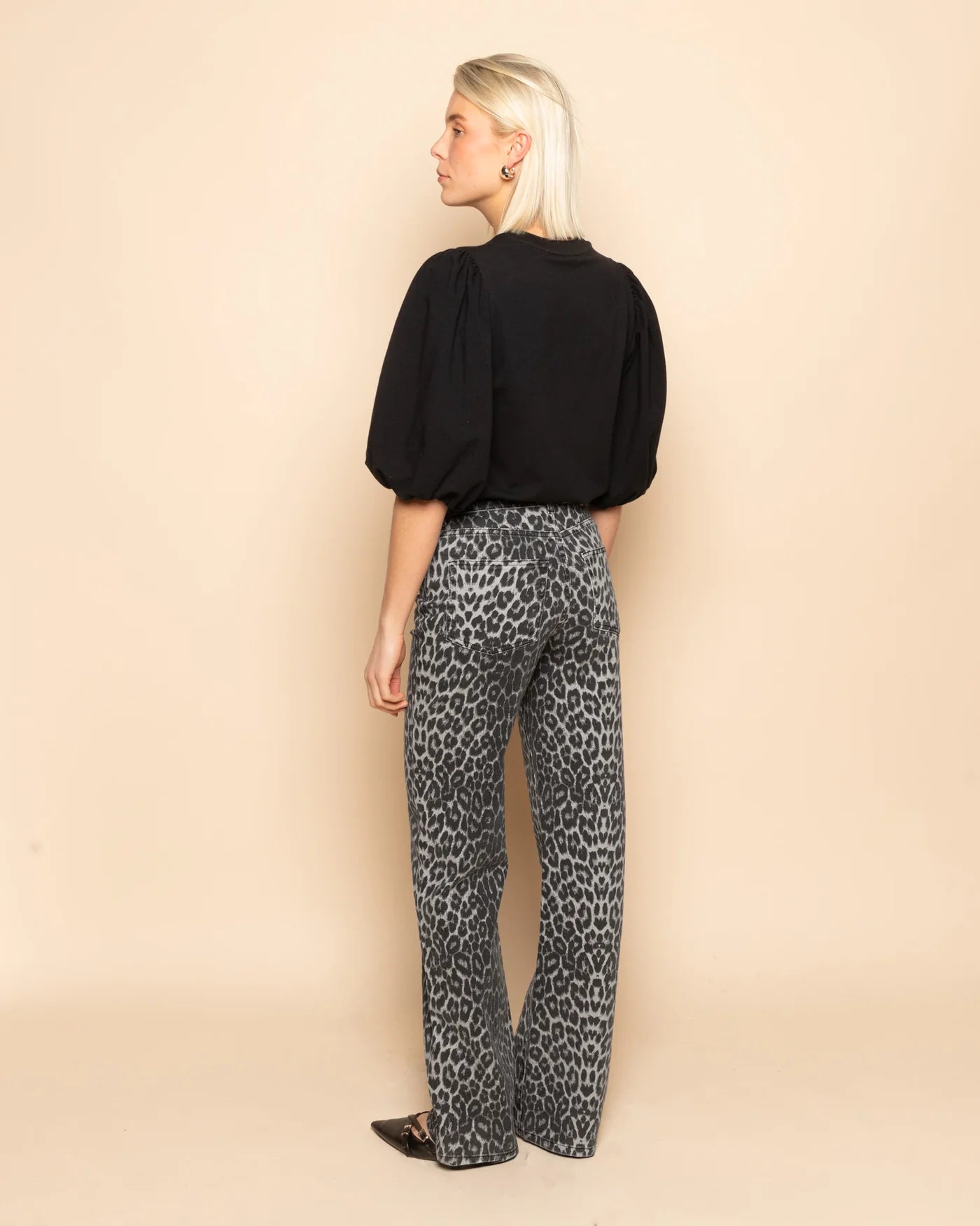 LEOPARD BOOTCUT JEANS