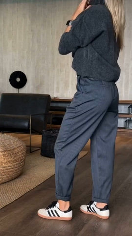 MATHILDA | Elegant, Figure-Flattering Striped Trousers